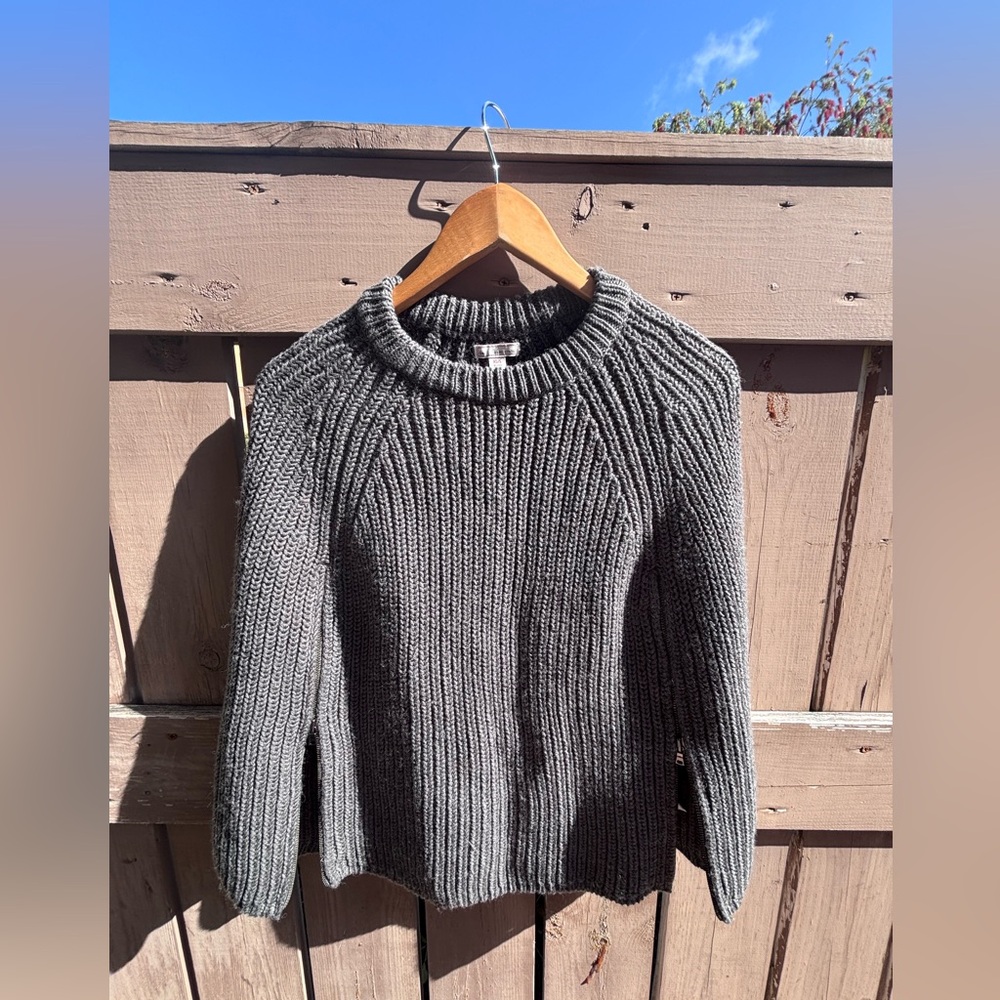 GAP Chunky Ribbed Poncho Sweater with Zippers - Gray